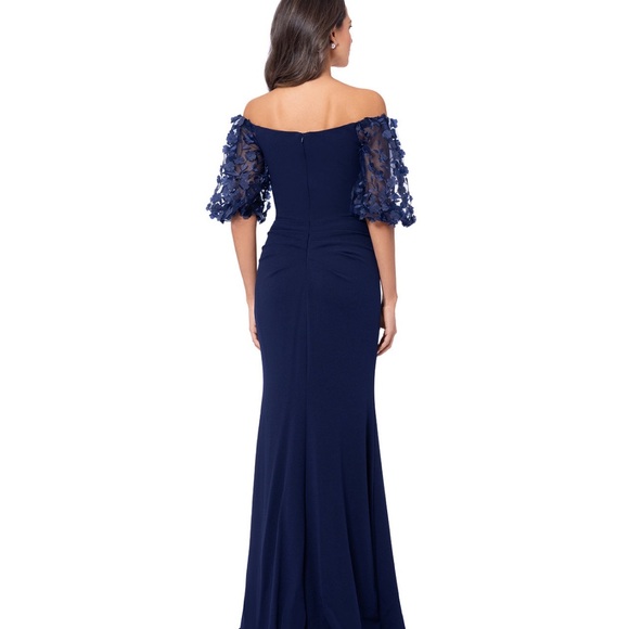 Beautiful Xscape floral sleeve gown. Never worn with tags, size 14W - Picture 3 of 7